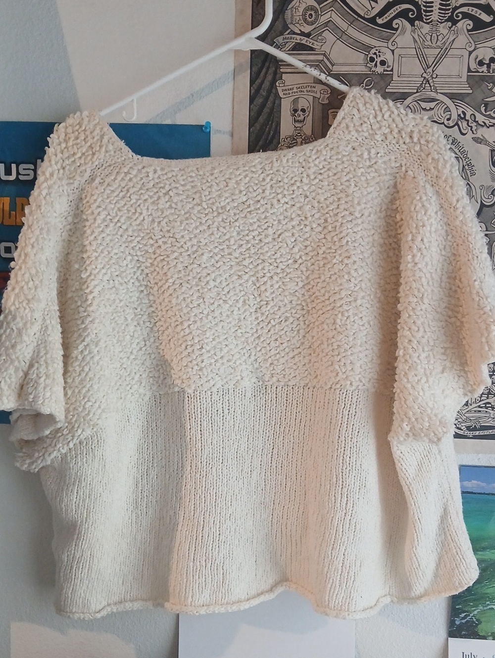 Wolhide Cropped Textured Top - Picture 5 of 9